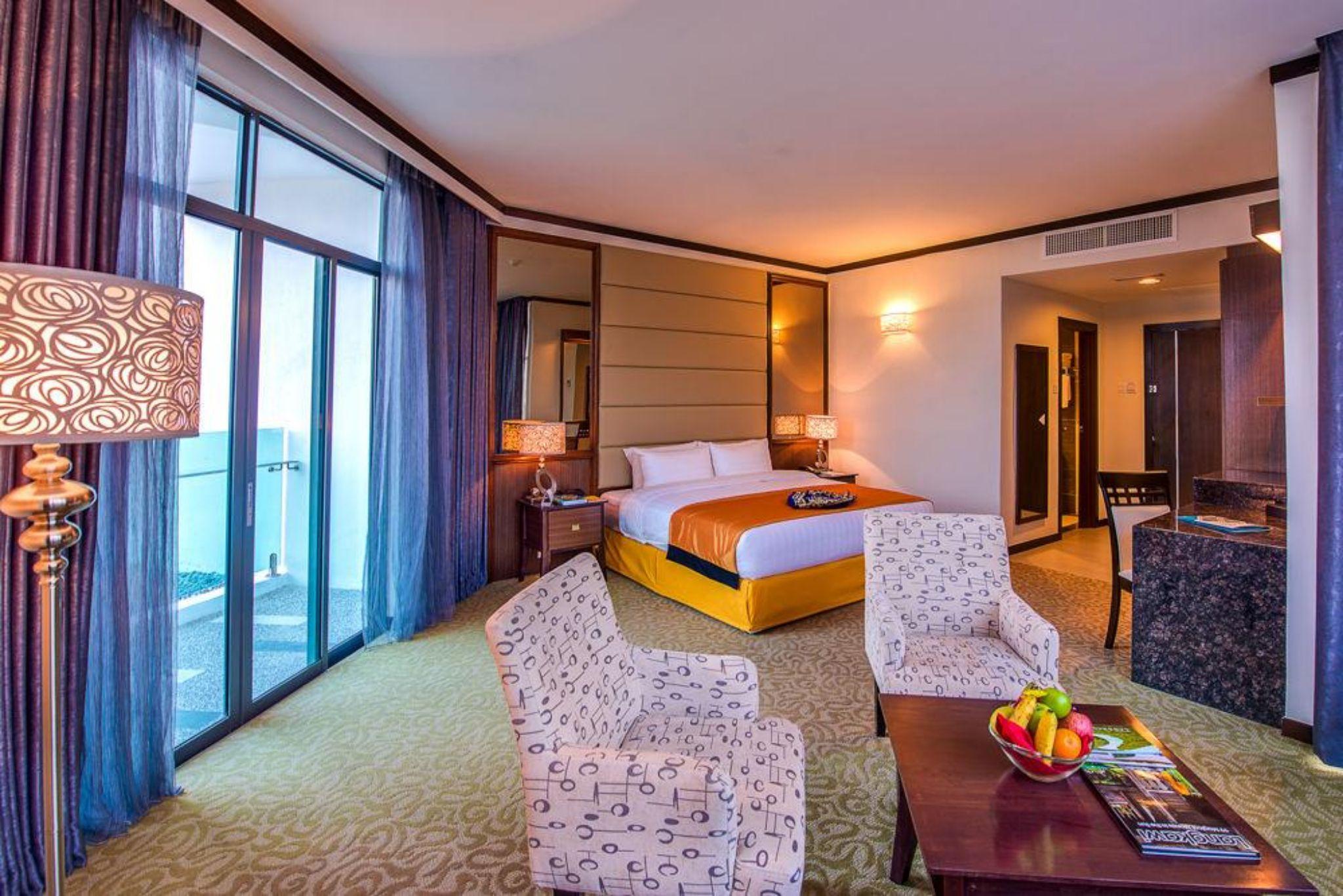 Adya Hotel Langkawi Kuah Exterior foto